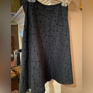 🌻3 for 15🌻 Black eyelet Anne Klein skirt size 10P
